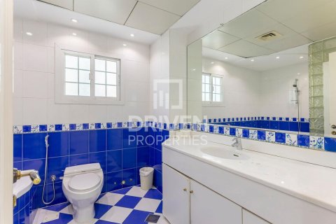Villa de 5 chambres à Umm Al Sheif Villas, UAE No. 202800 28