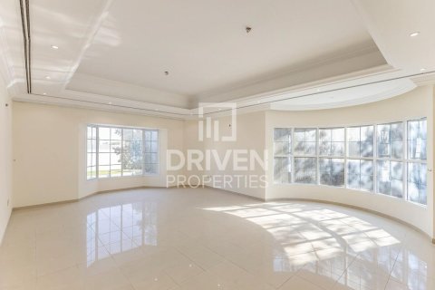 Villa de 5 chambres à Umm Al Sheif Villas, UAE No. 202800 13