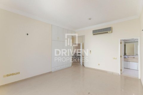 Villa de 5 chambres à Umm Al Sheif Villas, UAE No. 202800 9