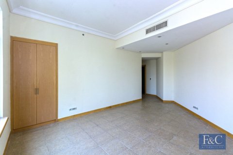 Appartement de 3 chambres à Shoreline Apartments, UAE No. 153348 11