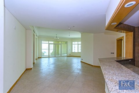 Appartement de 3 chambres à Shoreline Apartments, UAE No. 153348 3