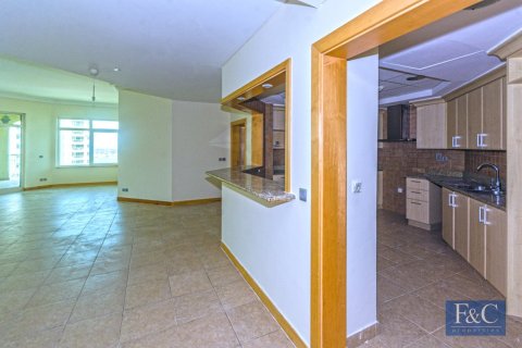 Appartement de 3 chambres à Shoreline Apartments, UAE No. 153348 4