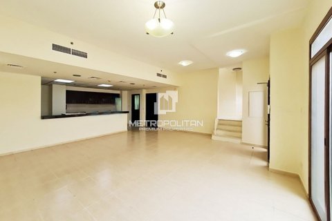 Apartment de 2 dormitorios en Jumeirah Village Circle, UAE No. 128725 3