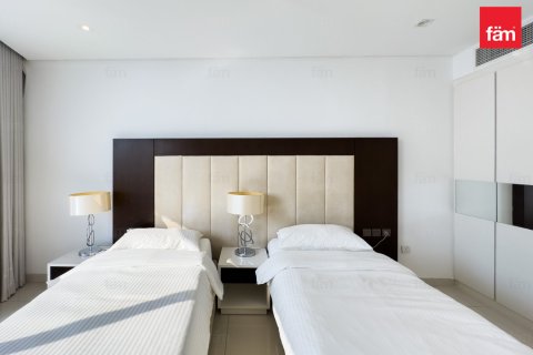 3 bedrooms Apartment in Downtown Dubai (Downtown Burj Dubai), UAE No. 144654 12