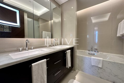 Квартира с 2 спальнями в The Address Sky View Towers, ОАЭ №70813 12