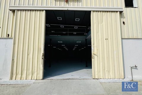 766مربع، مستودع في Al Quoz Industrial Area, الإمارات العربية المتحدة رقم 153819 8