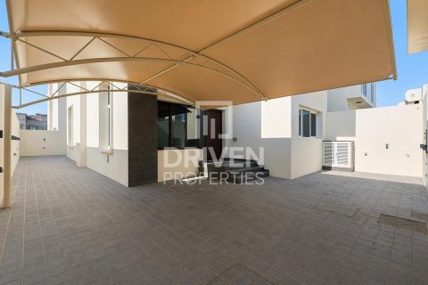 4 غرف نوم فيلا في Mirdif Villas, الإمارات العربية المتحدة رقم 217874 25