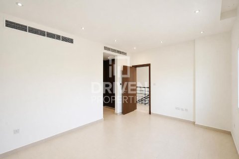 4 غرف نوم فيلا في Mirdif Villas, الإمارات العربية المتحدة رقم 217874 14