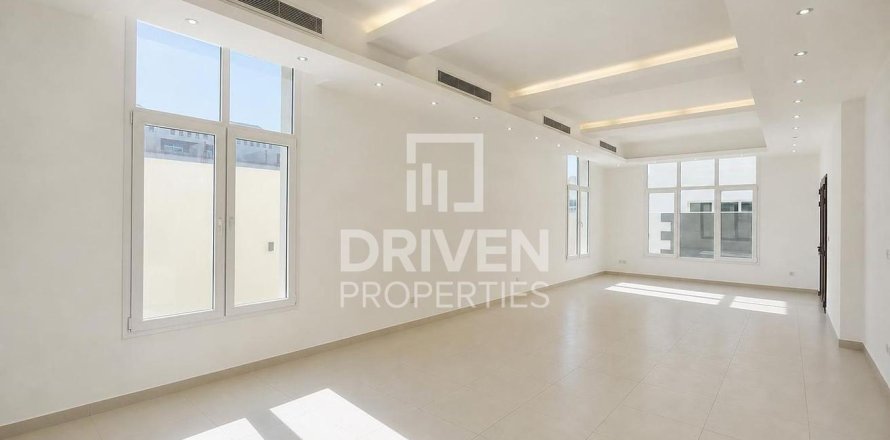 4 غرف نوم فيلا في Mirdif Villas, الإمارات العربية المتحدة رقم 217874