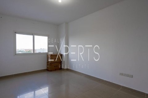 2 bedrooms Apartment in Al Reef, UAE No. 224067 10