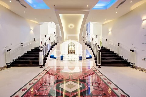 1723.72m² Villa in Sector E, UAE No. 212407 9