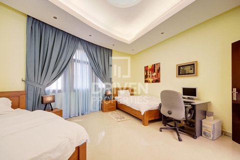 1723.72m² Villa in Sector E, UAE No. 212407 24