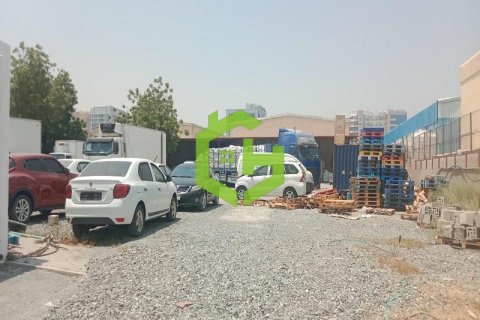 1486.4m² Land in Al Qusais Industrial Area, UAE No. 92147 8