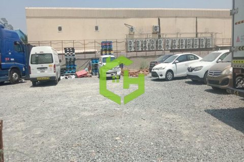 1486.4m² Land in Al Qusais Industrial Area, UAE No. 92147 10