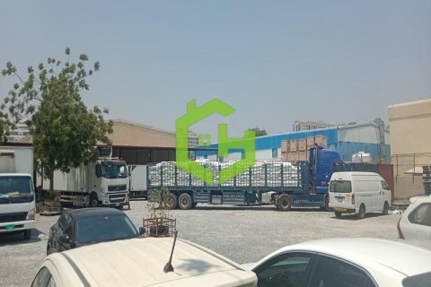 1486.4m² Land in Al Qusais Industrial Area, UAE No. 92147 6