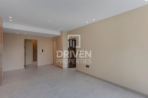 Apartment de 2 dormitorios en Al Satwa, UAE No. 215169 4