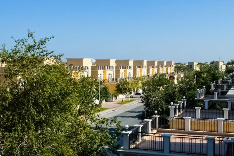 Villa de 4 dormitorios en Jumeirah Park, UAE No. 215277 15