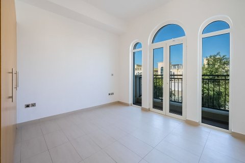 Villa de 4 dormitorios en Jumeirah Park, UAE No. 215277 6