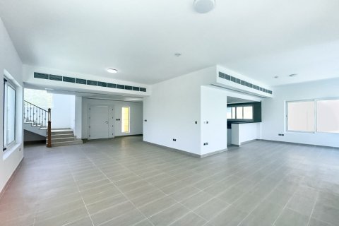 Villa de 4 dormitorios en Jumeirah Park, UAE No. 215277 5