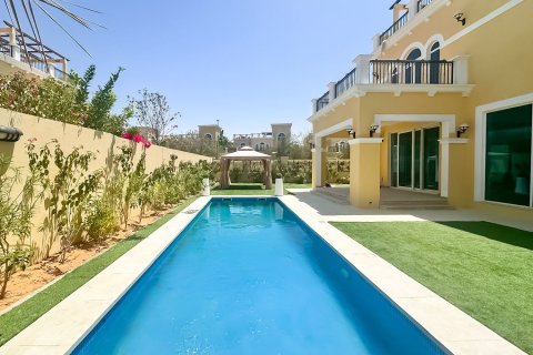 Villa de 4 dormitorios en Jumeirah Park, UAE No. 215277 17