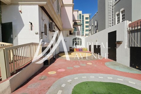 Villa de 1099.88m² en Muroor Area, UAE No. 223614 29