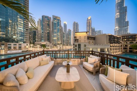 Apartment de 3 dormitorios en Downtown Dubai (Downtown Burj Dubai), UAE No. 220393