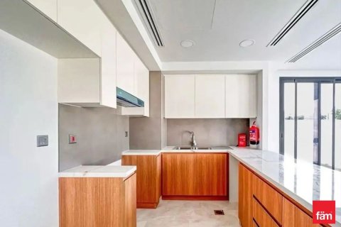 4 bedrooms Villa in Dubai, UAE No. 216401 7