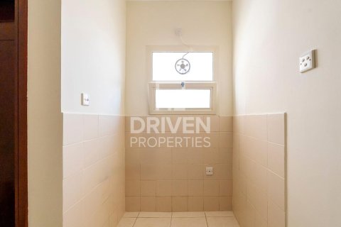 Villa de 3 dormitorios en Mirdif Villas, UAE No. 202557 20