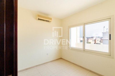 Villa de 3 dormitorios en Mirdif Villas, UAE No. 202557 17