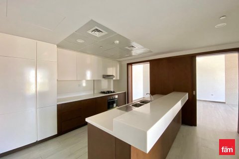 2 bedrooms Apartment in Dubai, UAE No. 215838 12