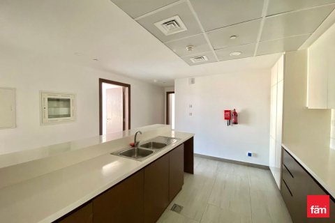 2 bedrooms Apartment in Dubai, UAE No. 215838 11
