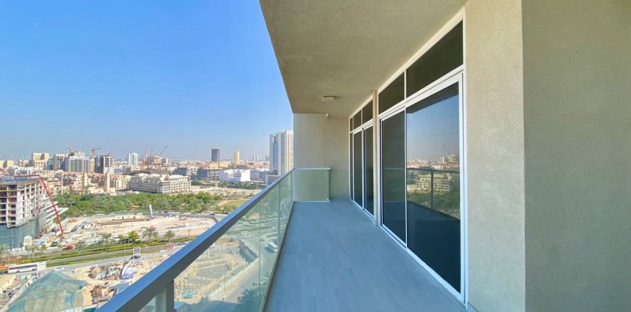 2 bedrooms Apartment in Dubai, UAE No. 215838