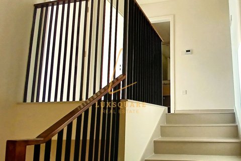 3 bedrooms Villa in EMAAR South, UAE No. 220211 12