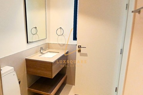3 bedrooms Villa in EMAAR South, UAE No. 220211 21