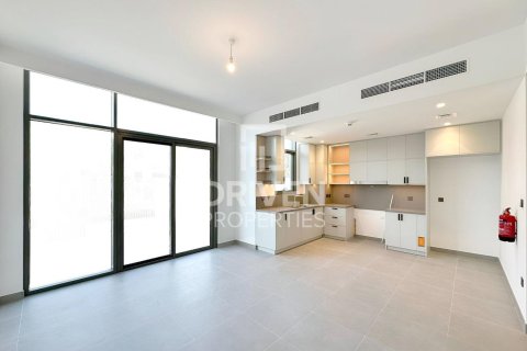 3 bedrooms Townhouse in Ruba, UAE No. 214835 3