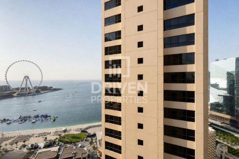 Appartement de 3 chambres à Rimal, UAE No. 223015