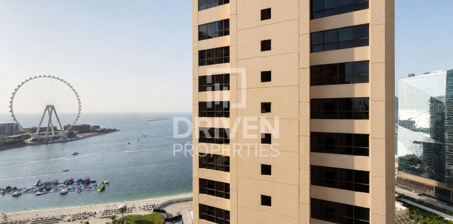 Appartement de 3 chambres à Rimal, UAE No. 223015