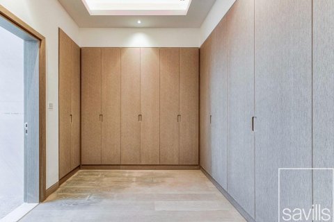 Apartment de 5 dormitorios en District One, UAE No. 205993 13