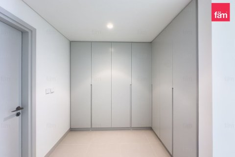 2 bedrooms Apartment in Dubai, UAE No. 213184 8