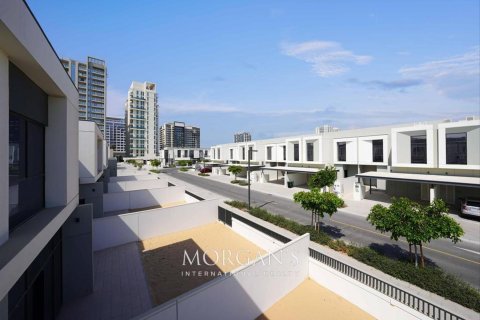 Townhouse de 4 dormitorios en Murooj Al Furjan, UAE No. 35448 38