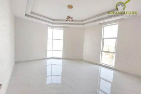 Villa de 5 chambres à Al Yasmeen, UAE No. 22826 6