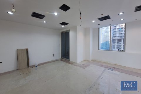 107m² Office in Business Bay, UAE No. 153848
