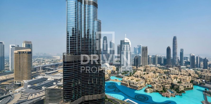 Apartment de 3 dormitorios en The Address Residences Dubai Opera, UAE No. 222843