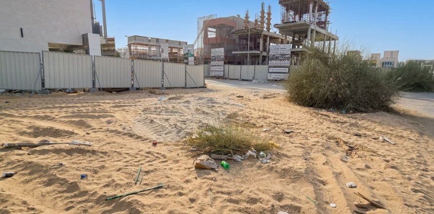 Land de 293.3m² à Dubai, UAE No. 220006