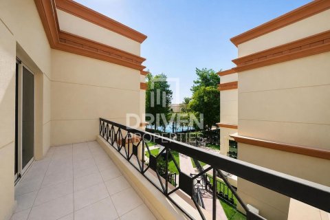 4 bedrooms Villa in Al Barsha 1, UAE No. 212856 25
