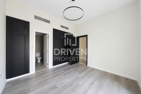4 bedrooms Villa in Al Barsha 1, UAE No. 212856 18