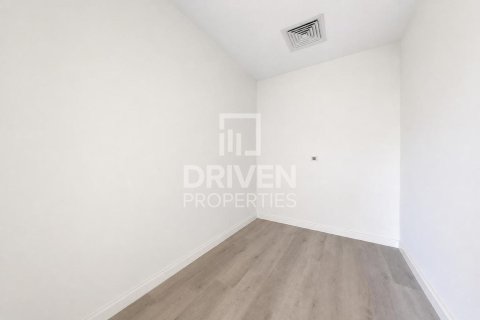 4 bedrooms Villa in Al Barsha 1, UAE No. 212856 12