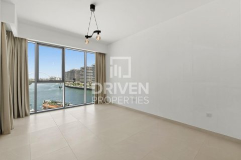 Apartment de 2 dormitorios en Al Wasl, UAE No. 215167 5