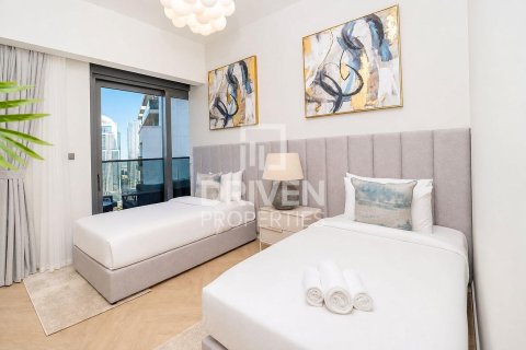 Apartment de 3 dormitorios en Opera District, UAE No. 221525 8