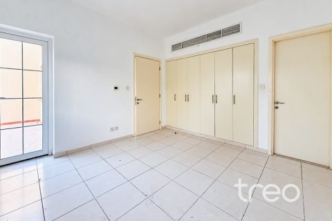 Villa de 4 chambres à The Springs, UAE No. 220821 10